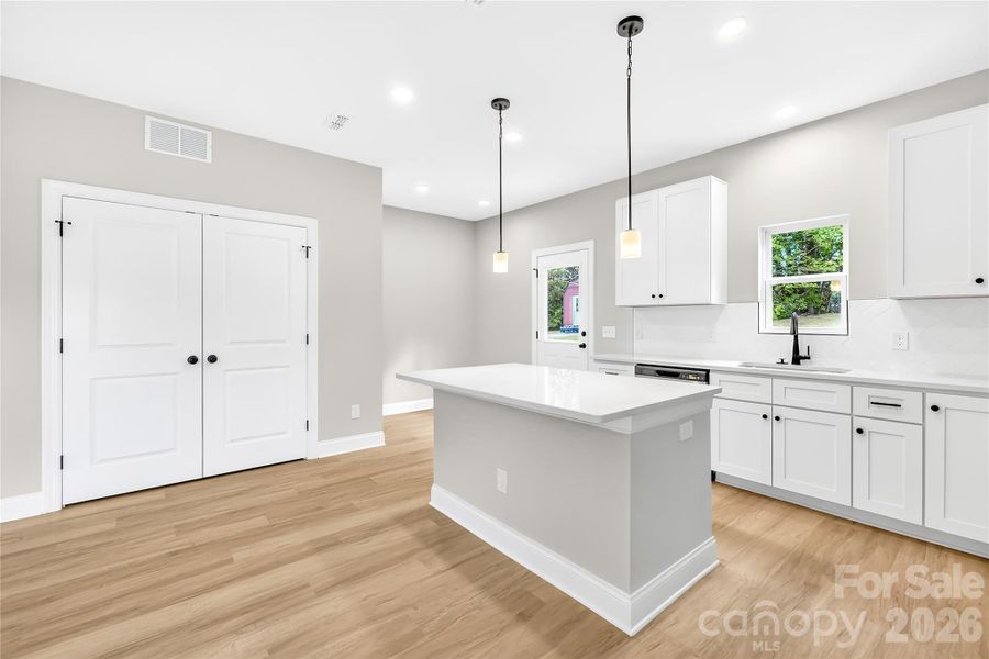 Furnished interior view inside a new home in , Kannapolis (Image 7).