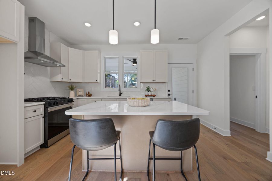 22-web-or-mls-IMG_1882 22-web-or-mls-IMG_1882