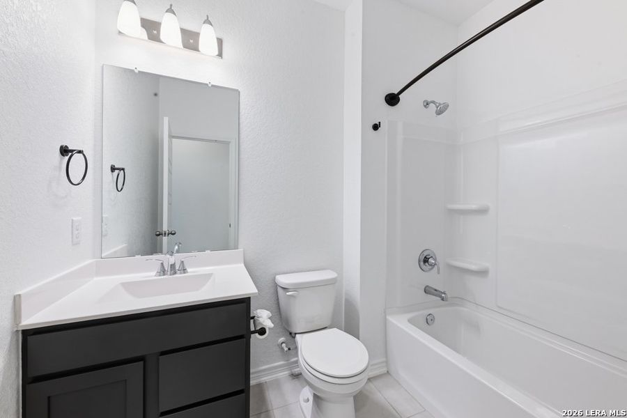 Furnished interior view inside a new home in Briarwood Oaks, San Antonio (Image 10).
