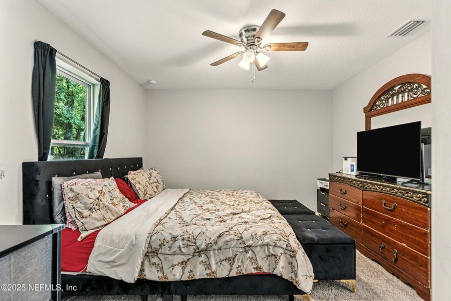 Furnished interior view inside a new home in , Jacksonville (Image 8).