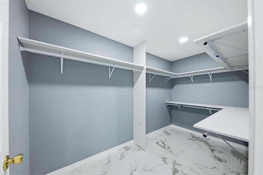 Spacious, unfurnished interior of a new home in , Bradenton (Image 27). Spacious, unfurnished interior of a new home in , Bradenton (Image 27).