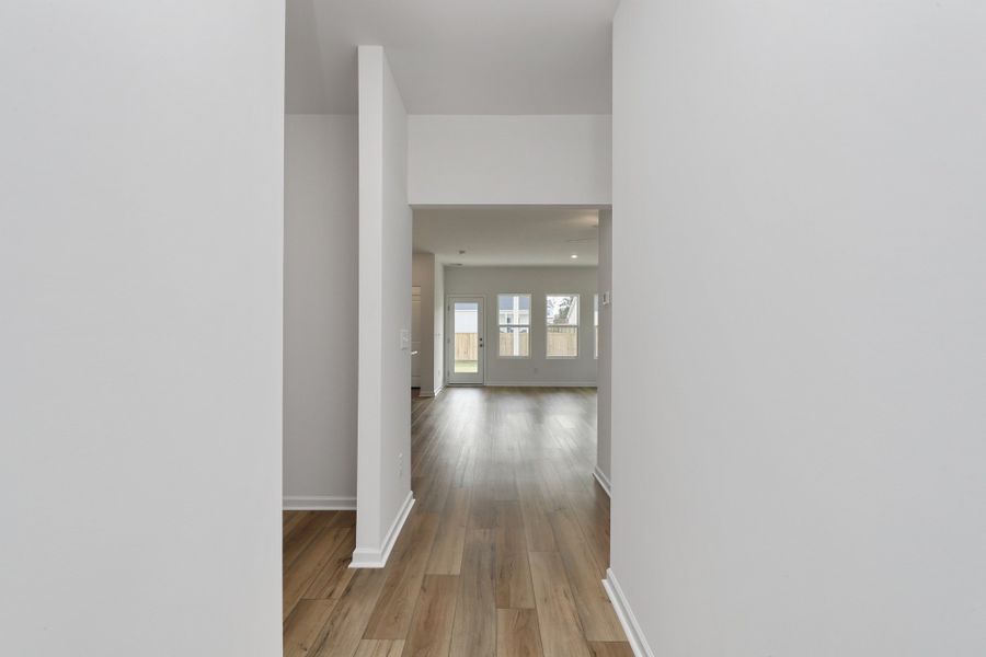 Spacious, unfurnished interior of a new home in Jordan Grove, Conway (Image 27).