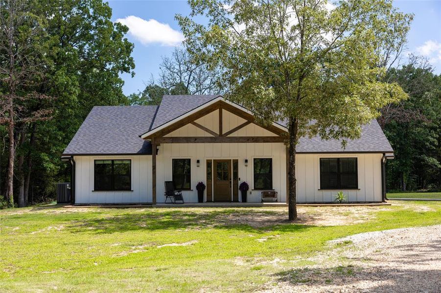 Image 24 of a home in .