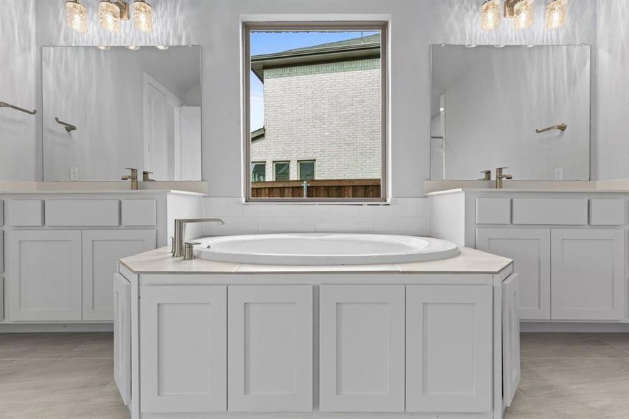 DAL_South Pointe_Leonard_2003 Birch Street (18)