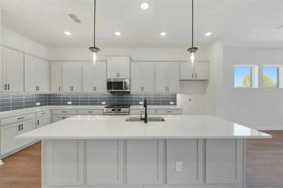Furnished interior view inside a new home in Oakwood Estates, Waller (Image 7). Furnished interior view inside a new home in Oakwood Estates, Waller (Image 7).