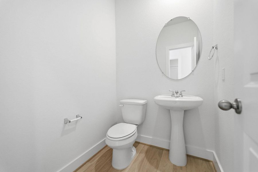 Furnished interior view inside a new home in Cielo, Conroe (Image 9).