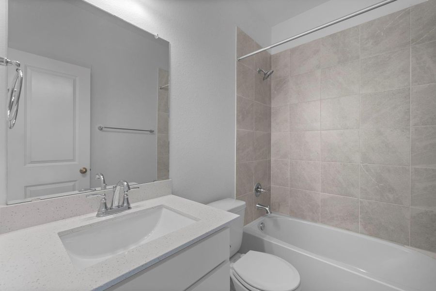 Furnished interior view inside a new home in , Missouri City (Image 10).