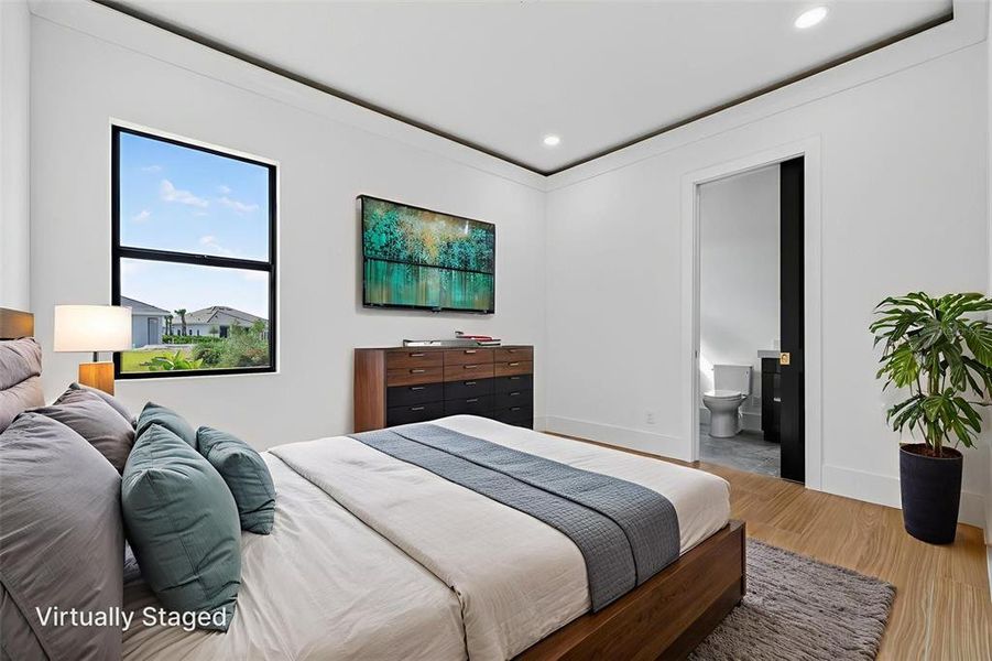 Furnished interior view inside a new home in , Sarasota (Image 10).