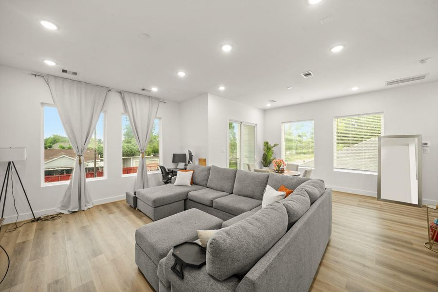 Furnished interior view inside a new home in , Houston (Image 8).