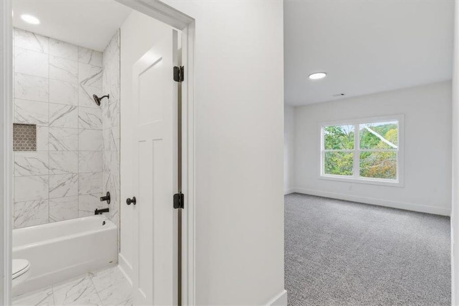 Spacious, unfurnished interior of a new home in , Cartersville (Image 40).