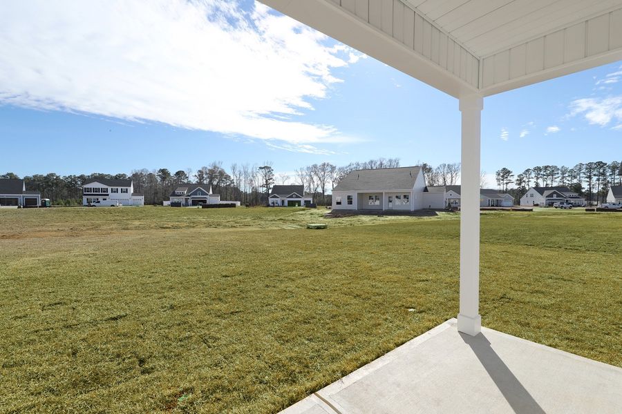 Exterior details and patio area of a home in Allston Park, Calabash (Image 4).