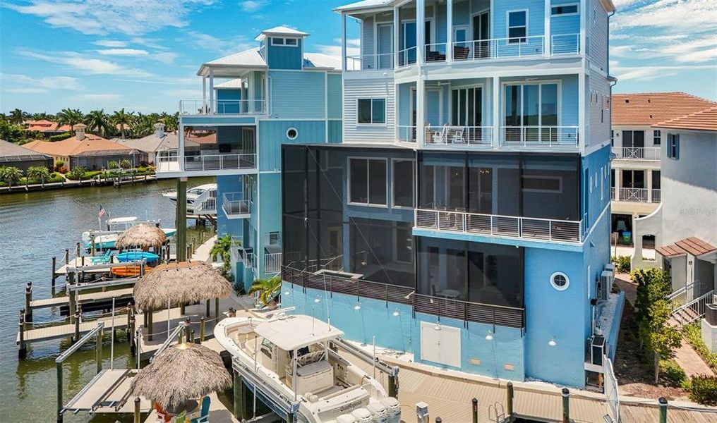 Condo located in Cape Coral, FL showcasing its design and architecture (Image 44).