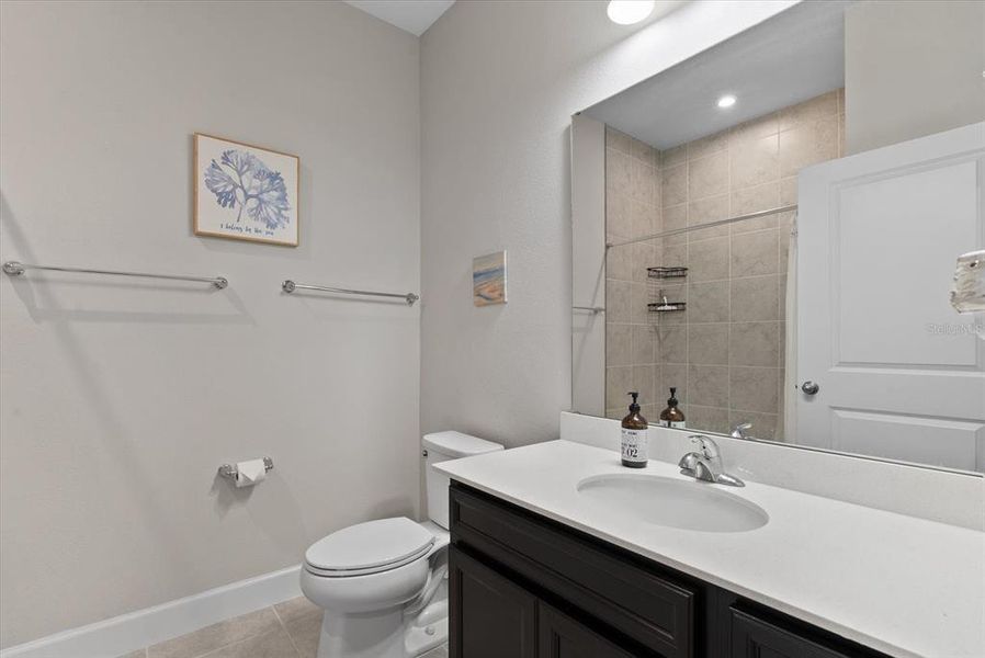 Furnished interior view inside a new home in , Port Charlotte (Image 31).