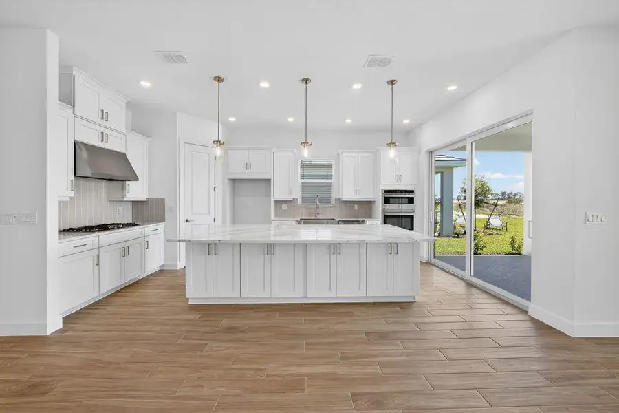 hj-fl-sarasota-esplanade-at-tradition-la