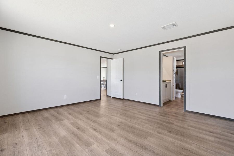 Spacious, unfurnished interior of a new home in , Eutawville (Image 25).