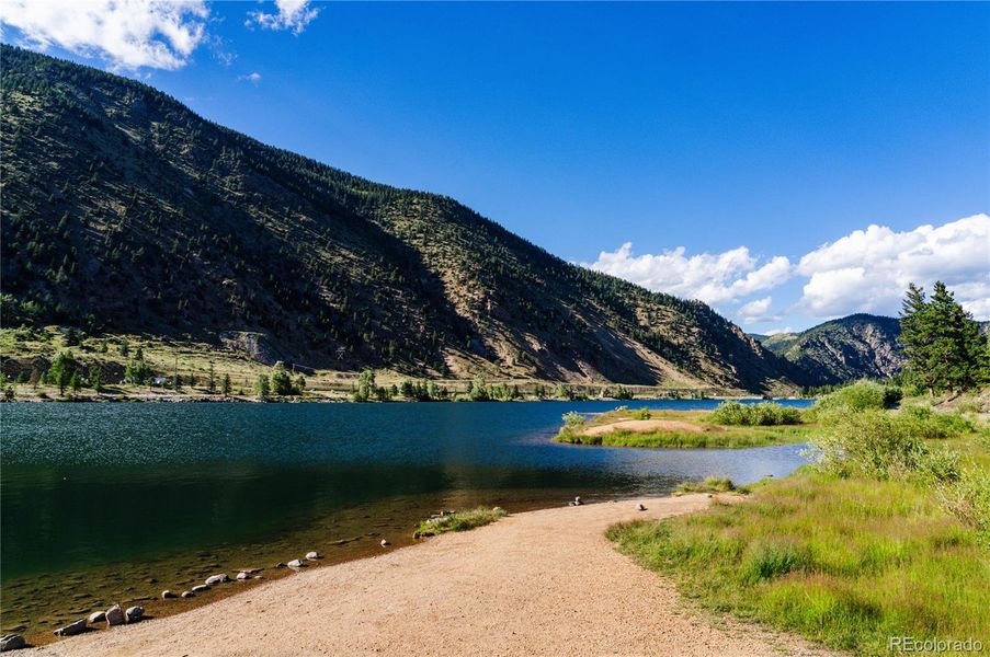 Natural landscape and outdoor views near  in Georgetown (Image 19).