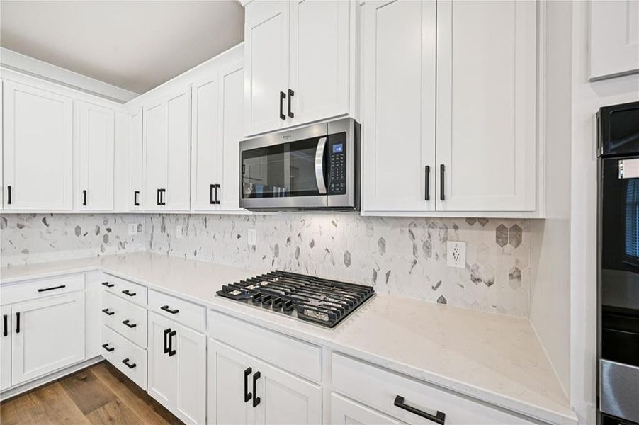 Furnished interior view inside a new home in River Pointe, Monroe (Image 12).
