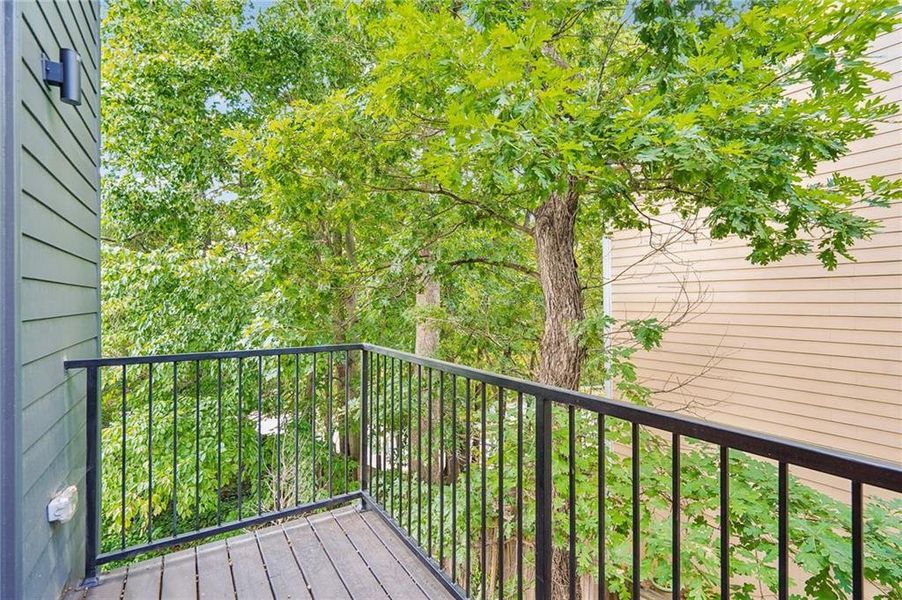 Exterior details and patio area of a home in , Decatur (Image 22).