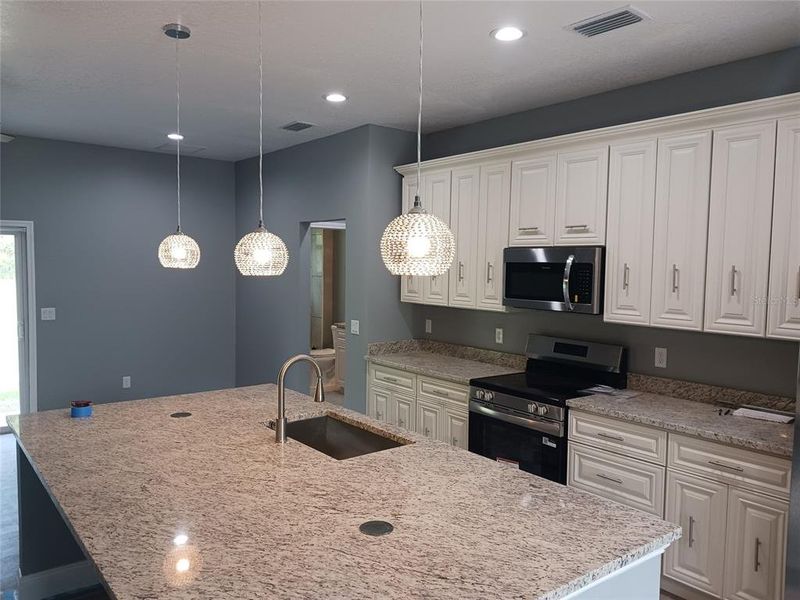 Furnished interior view inside a new home in , Eustis (Image 17).