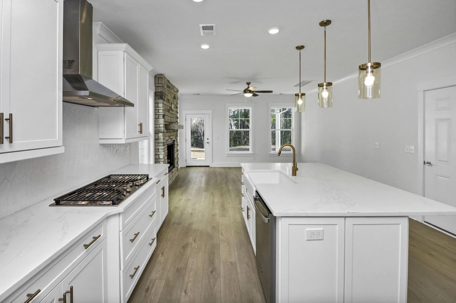 Furnished interior view inside a new home in Clubside Reserve at Summerlake, Lexington (Image 15). Furnished interior view inside a new home in Clubside Reserve at Summerlake, Lexington (Image 15).