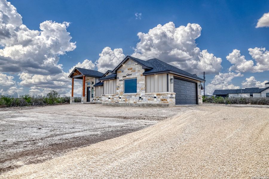 Image 54 of a home in .