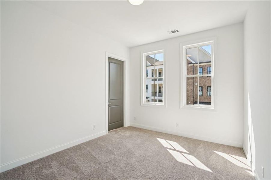 Spacious, unfurnished interior of a new home in Waterside Condos, Peachtree Corners (Image 25).