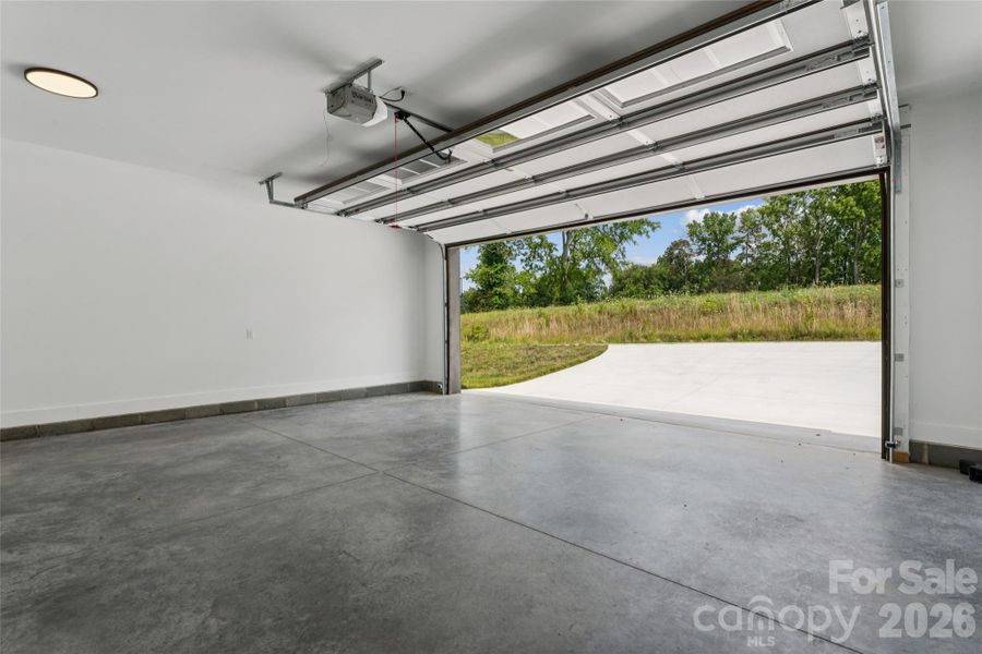 Spacious, unfurnished interior of a new home in , Mocksville (Image 24).