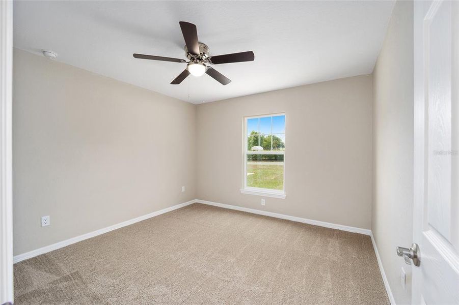 Spacious, unfurnished interior of a new home in , Dunnellon (Image 26).