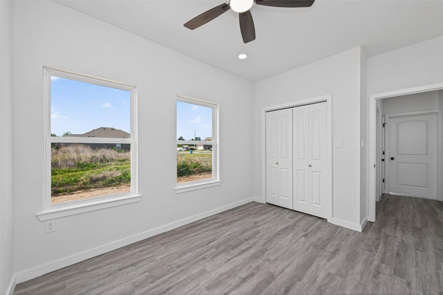 Spacious, unfurnished interior of a new home in , Cleveland (Image 21).