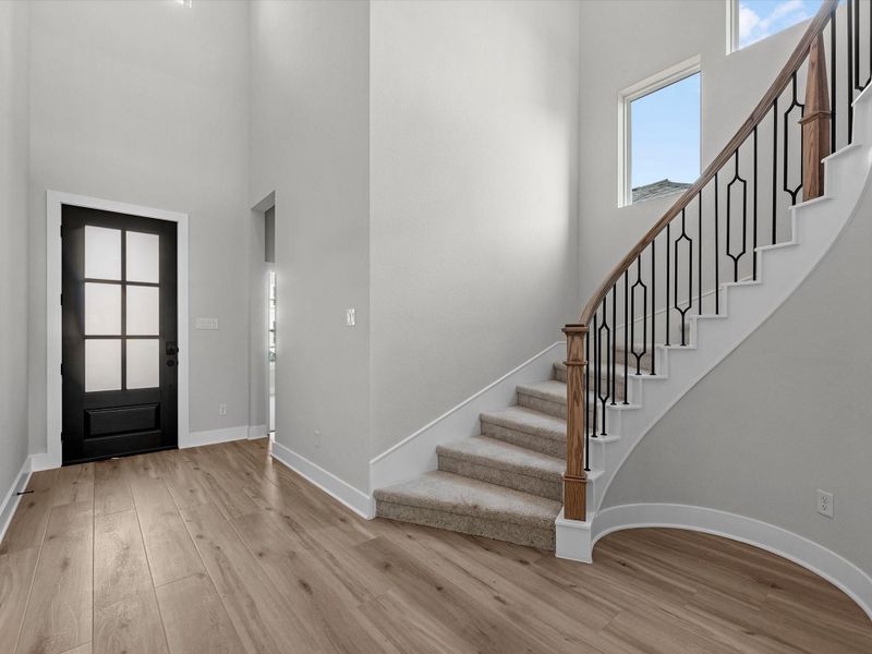 Spacious, unfurnished interior of a new home in Jubilee 50′, Hockley (Image 19).
