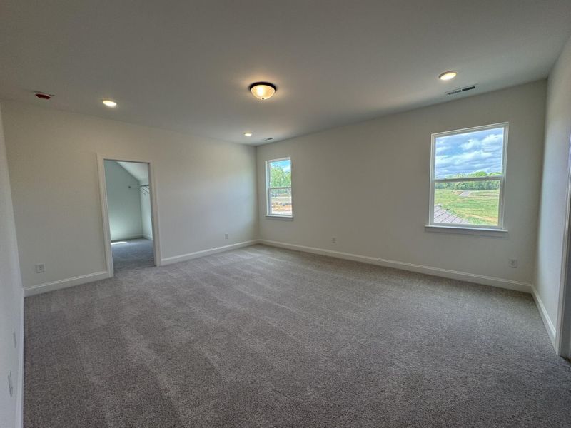 Spacious, unfurnished interior of a new home in Chasewood, Mint Hill (Image 27).