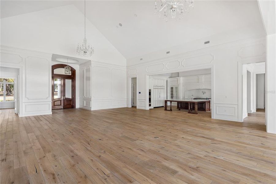 Spacious, unfurnished interior of a new home in , Ocala (Image 18).