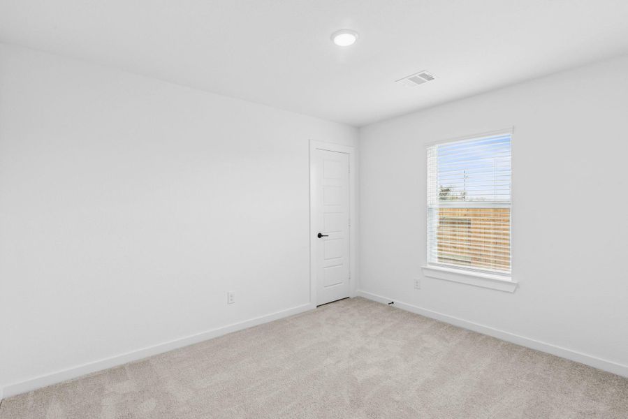 Spacious, unfurnished interior of a new home in Summerview, Fulshear (Image 26). Spacious, unfurnished interior of a new home in Summerview, Fulshear (Image 26).