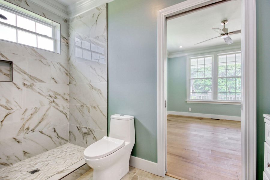 Furnished interior view inside a new home in , Georgetown (Image 11).