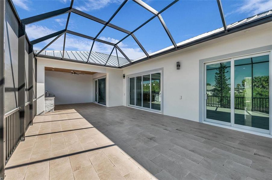 Exterior details and patio area of a home in , Port Charlotte (Image 33).