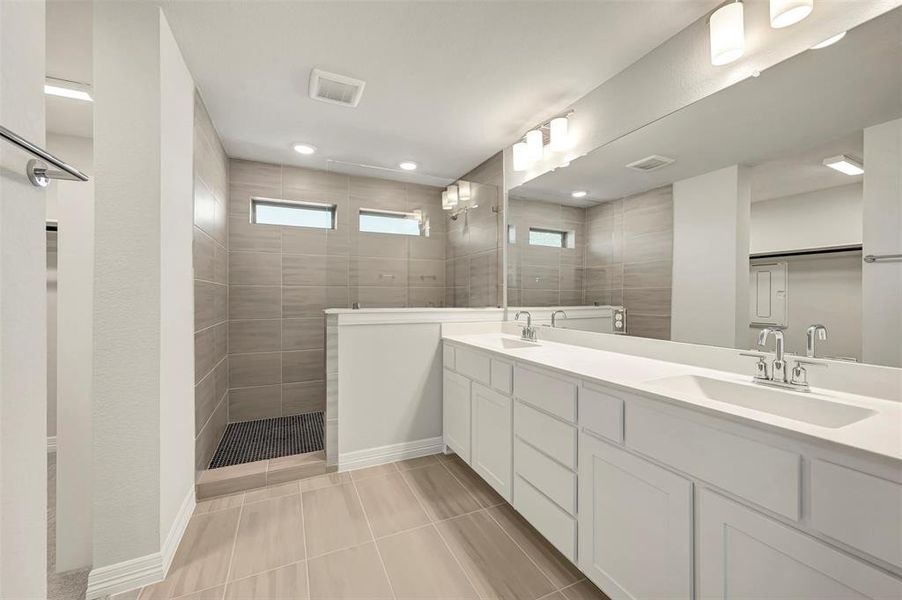 Furnished interior view inside a new home in Solterra - Garden Series, Mesquite (Image 11).