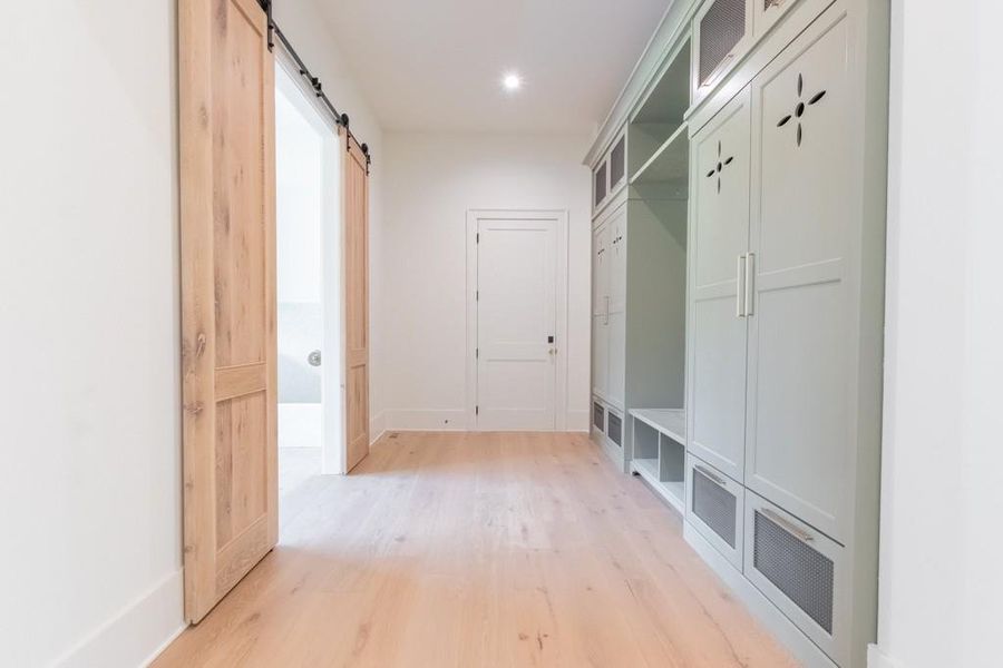 Spacious, unfurnished interior of a new home in , Milton (Image 24).