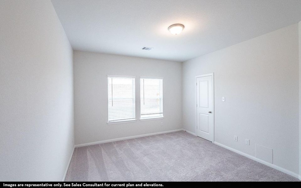 Spacious, unfurnished interior of a new home in Pearlbrook, Texas City (Image 11).