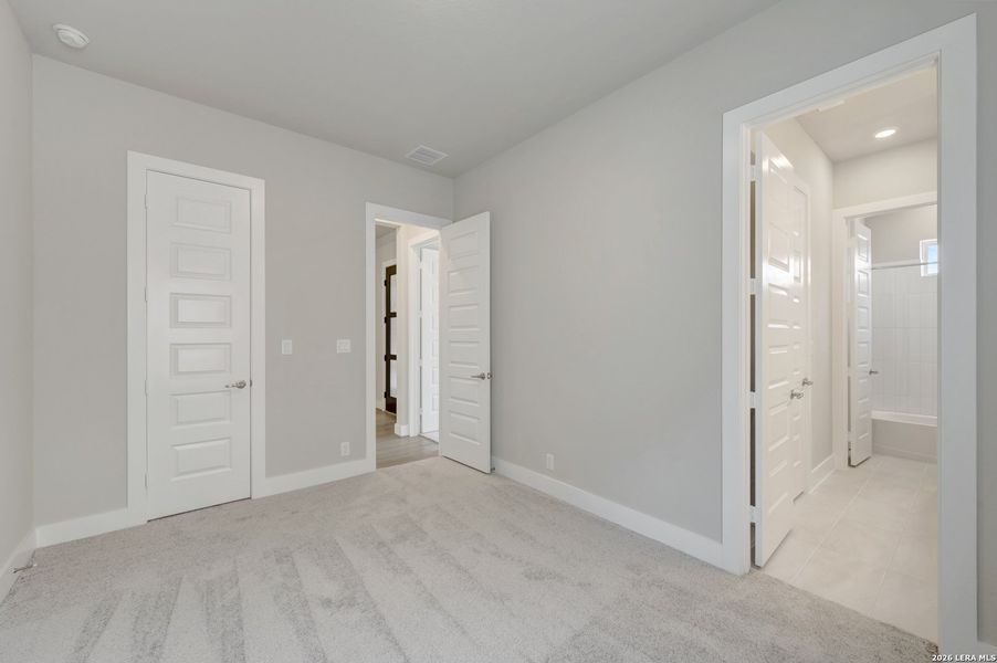 Spacious, unfurnished interior of a new home in Windsong - Legacy Series, Boerne (Image 26). Spacious, unfurnished interior of a new home in Windsong - Legacy Series, Boerne (Image 26).