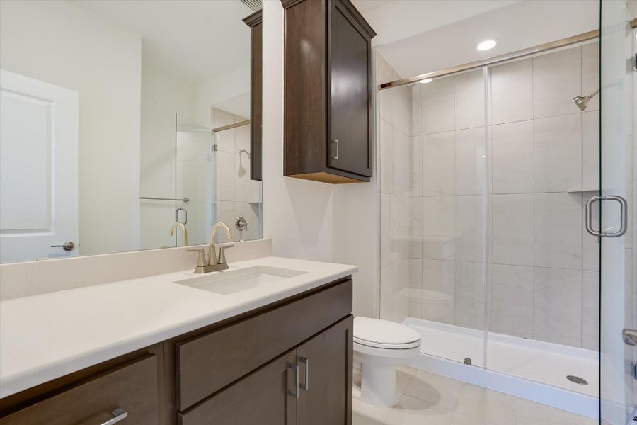 Furnished interior view inside a new home in Leander Estates, Leander (Image 15).