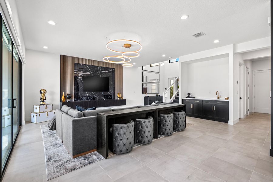 Great Room | Wet Bar