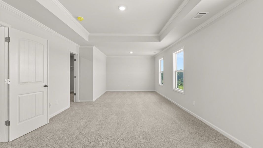 Representative unfurnished interior of a home built from the Bellview by D.R. Horton in Hamptons at Riverwood East, Dallas (Image 25).