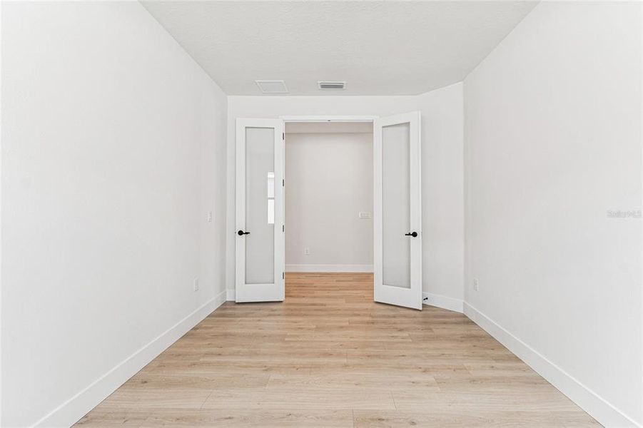 Spacious, unfurnished interior of a new home in North River Ranch - Cottage Series, Parrish (Image 20).