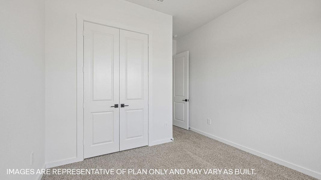 Representative unfurnished interior of a home built from the The Keller by D.R. Horton in The Enclave at Bar W Ranch, Leander (Image 23).