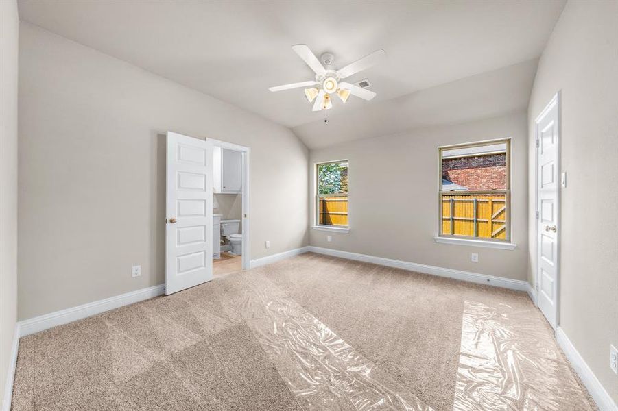 Spacious, unfurnished interior of a new home in Bridgepoint, Greenville (Image 17). Spacious, unfurnished interior of a new home in Bridgepoint, Greenville (Image 17).