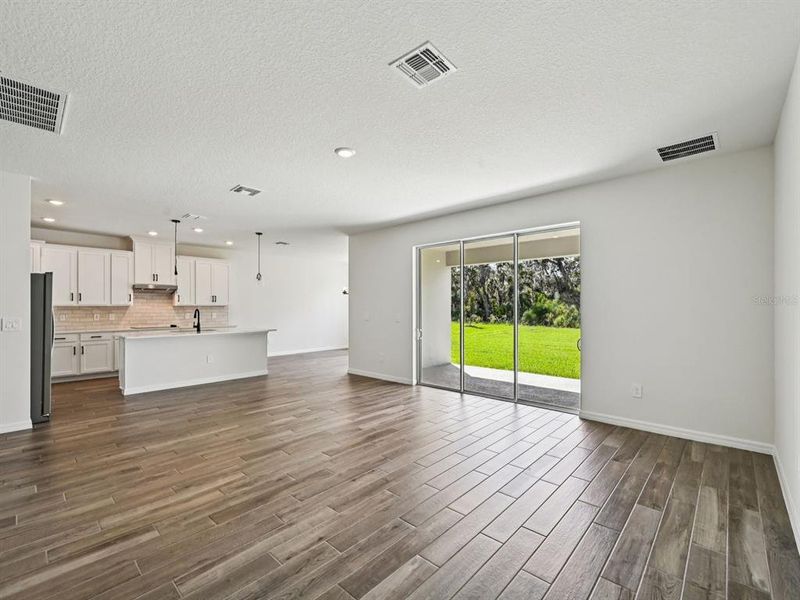 Spacious, unfurnished interior of a new home in Oakfield Trails - Premier Series, Parrish (Image 32).