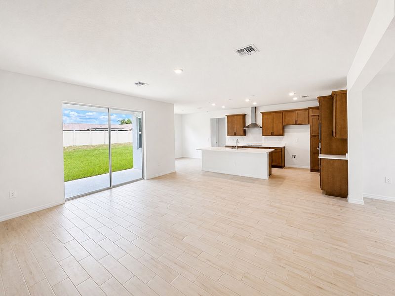 Spacious, unfurnished interior of a new home in Country Club Estates, Palm Bay (Image 4). Spacious, unfurnished interior of a new home in Country Club Estates, Palm Bay (Image 4).