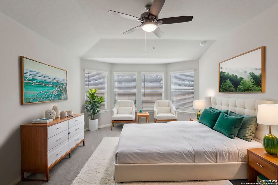 Furnished interior view inside a new home in Thomas Pond, San Antonio (Image 15).