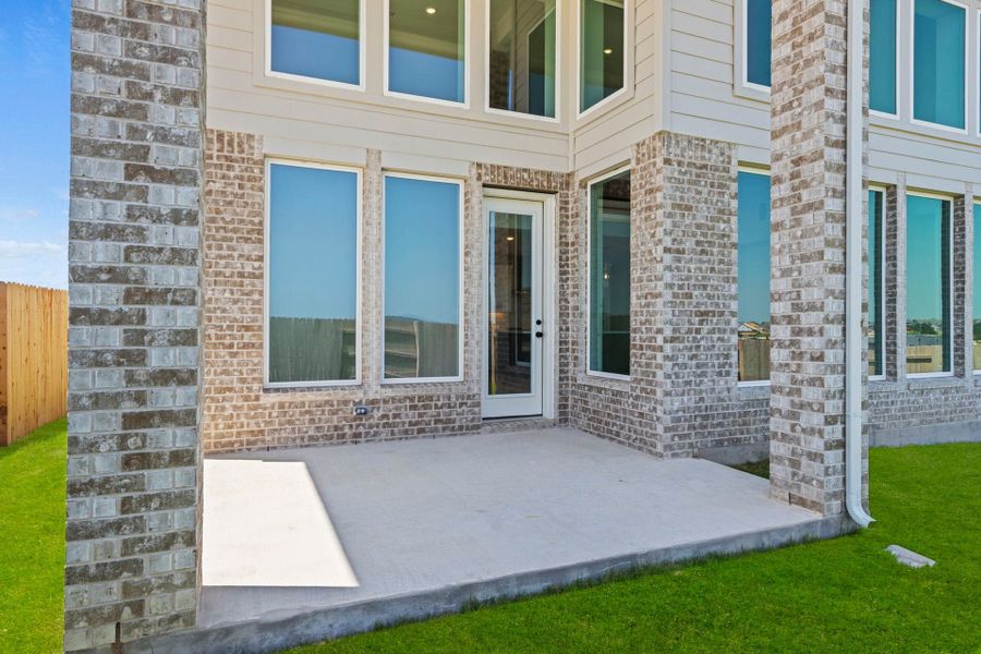 3,577sf New Home in Liberty Hill, TX.  - Slide 3