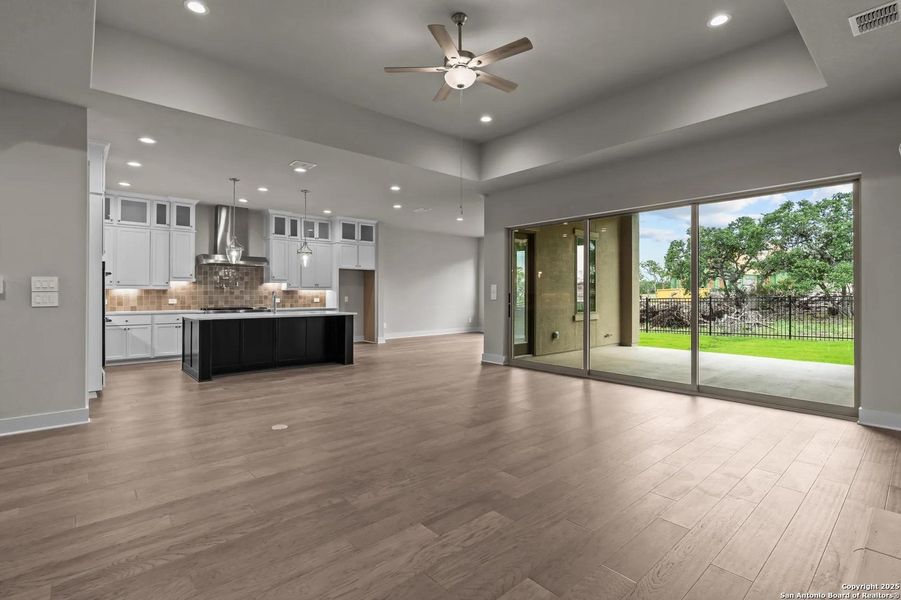 Spacious, unfurnished interior of a new home in Esperanza - 80' & 90', Boerne (Image 26).
